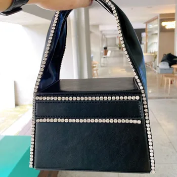 

Box 2020 Luxury Diamonds Bags For Women New Elegant Shiny Rhinestones Small Black Clutch Purse Female Chic Handbag LVN9