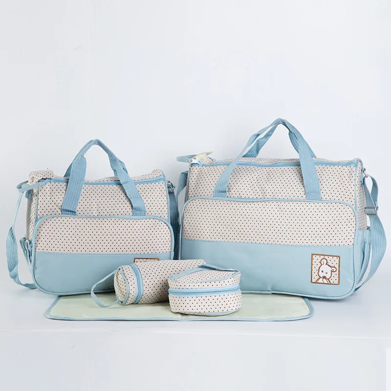 Рисунок 3 - Вместительная сумка для подгузников