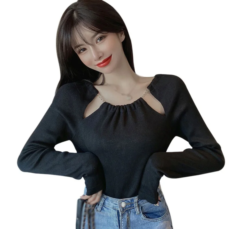 

Spring / Autumn Women's Design Chain Hollow-Out To Show Collarbone Versatile Show Thin Long Sleeve Sweater Khaki Color Code