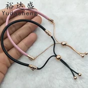 

Moments leather bracelet cord Can add a sense of avant-garde to your style