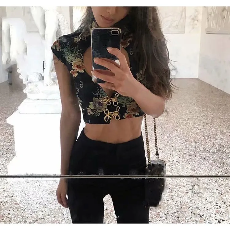 Nice Summer Women Sexy Floral Embroidery Short Blouse Chinese Style Satin Crop Tops Streetwear Party Beach Tops Nice Summer Women Sexy Floral Embroidery Short Blouse Chinese Style Satin Crop Tops Streetwear Party Beach Tops