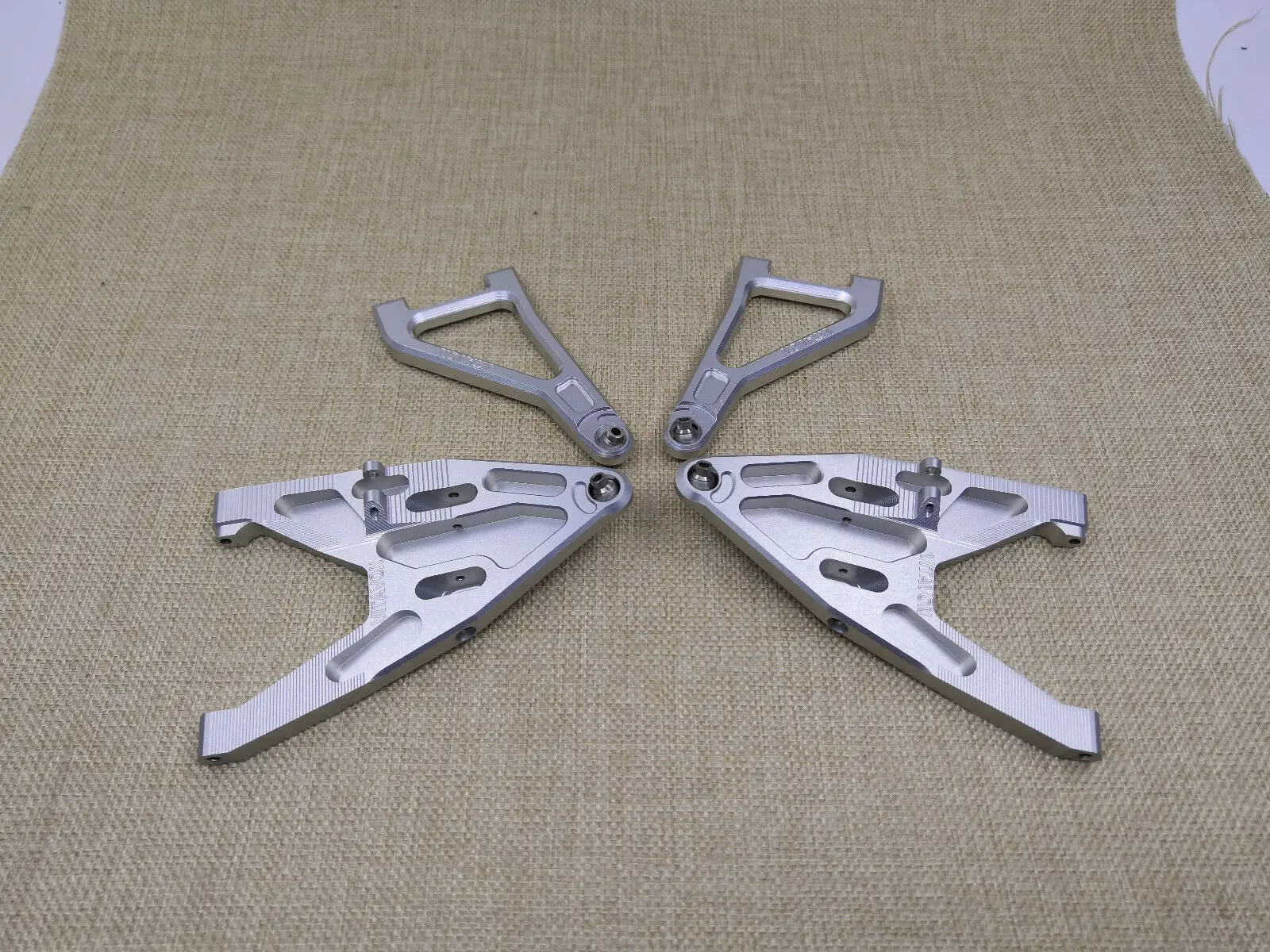 Alu CNC Suspension Arms lower/upper For UDR Traxxas Unlimited Desert Racer 1:7