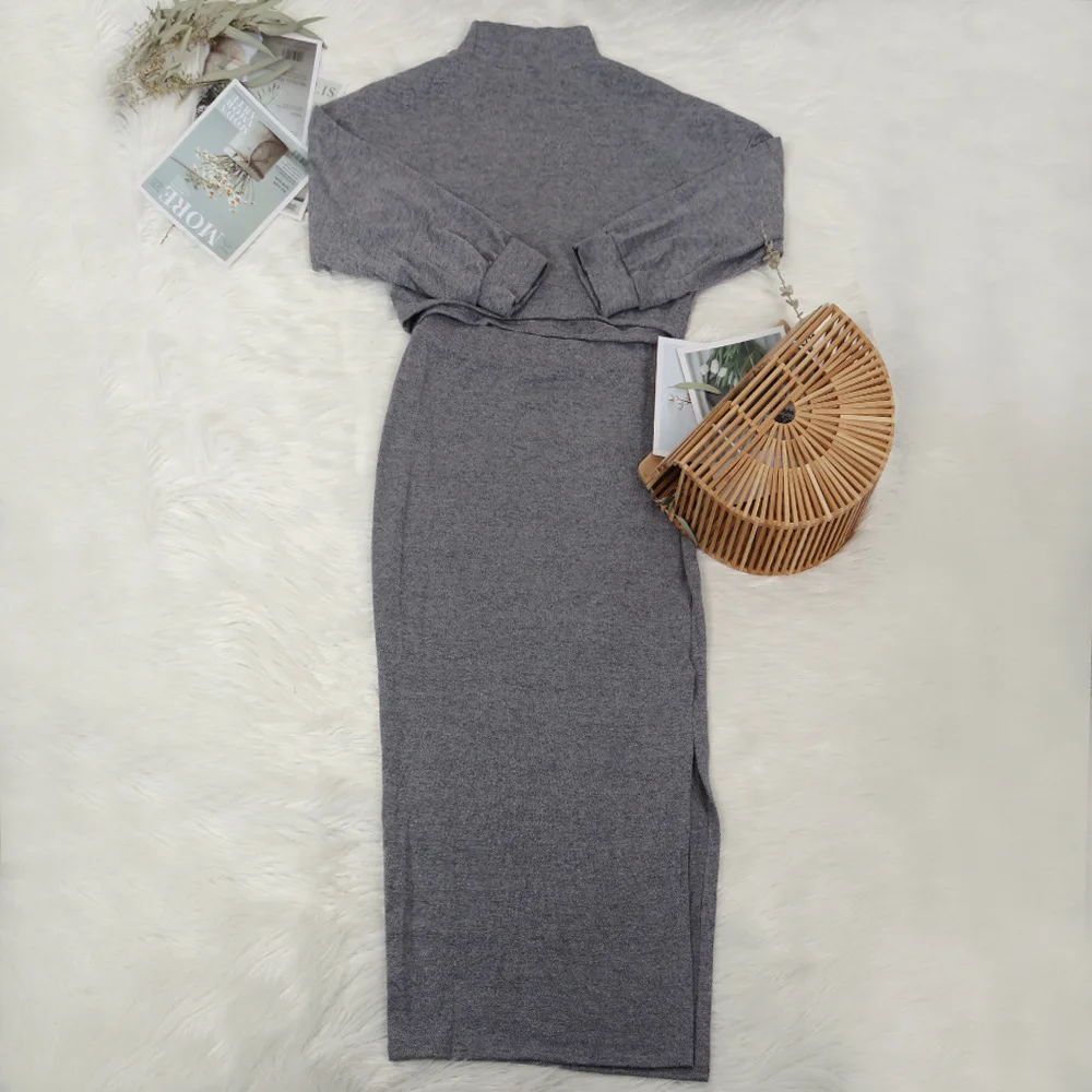 12707084975_1139003000