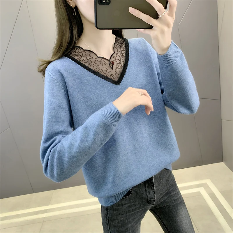 

Room 208076, row 4, No. 2 lower] real shooting solid color V-neck lace splicing Pullover Sweater [1015] 50