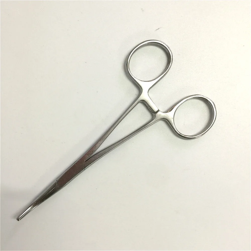 Гемостатические щипцы с изогнутой головкой 14 см медицинская из нержавеющей