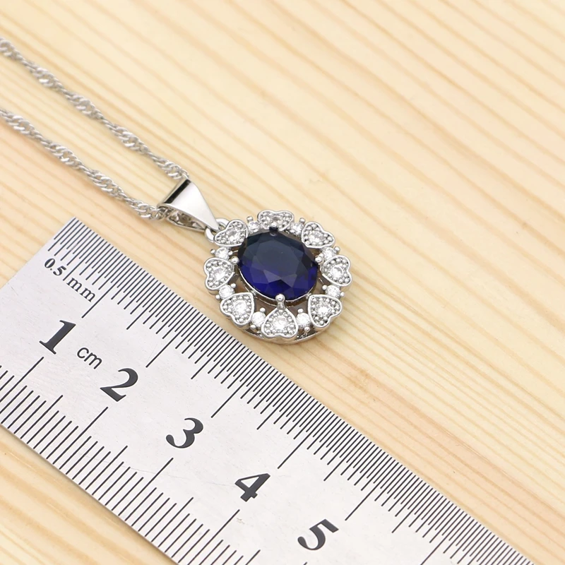 Женский ювелирный комплект из кольца браслета и сережек серебра 925