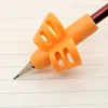 Children'S herramienta pluma de dedo de silicona 3 Color ergonómico postura herramienta de corrección de lápiz pluma titular amarillo azul verde ► Foto 3/6