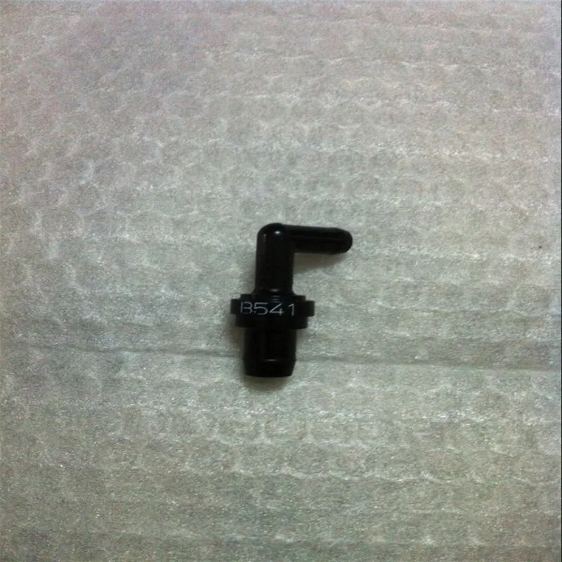 

Suitable for Mazda 323 protege mazda 626 mazda 2 mazda 3 engine parts PCV valve: B541-13-890