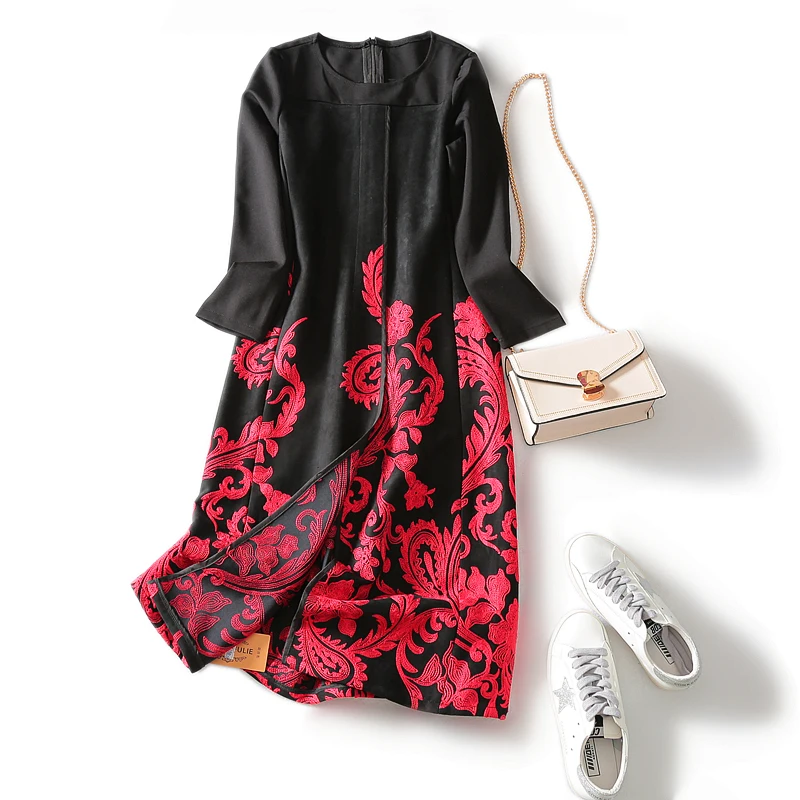 Новое поступление 2019 осенне-зимнее приталенное женское платье с вышивкой в