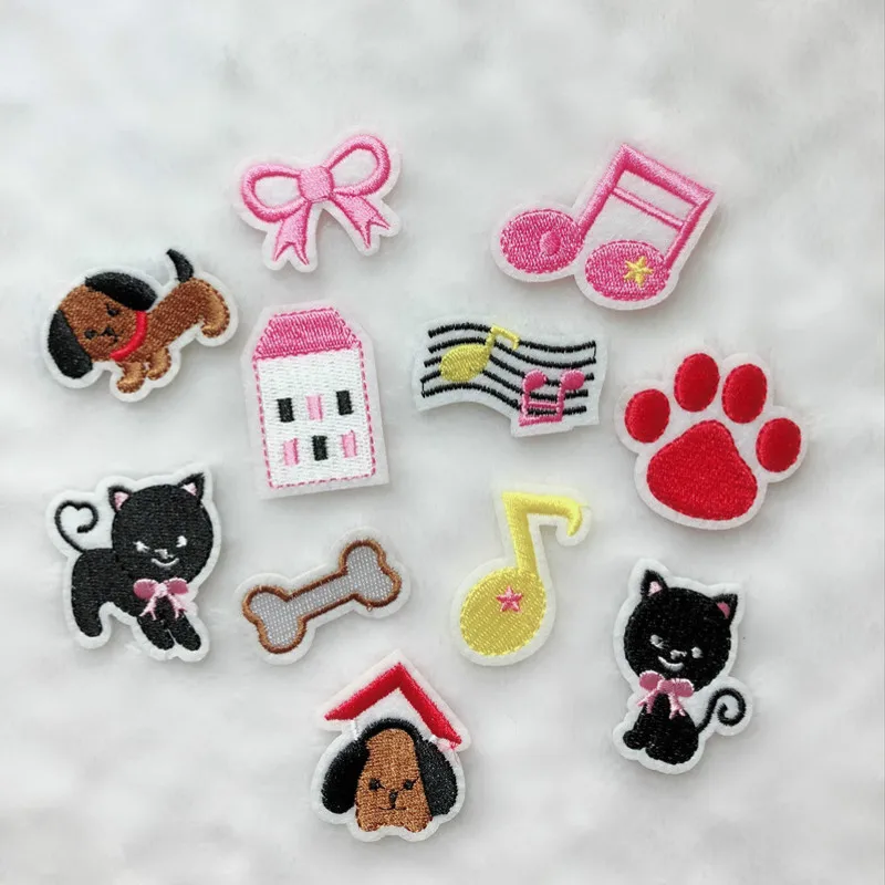 

100pcs/lot Small Embroidery Patches Clothing Decoration Accessories Animal Music Cat Puppy Diy Iron Heat Transfer Applique
