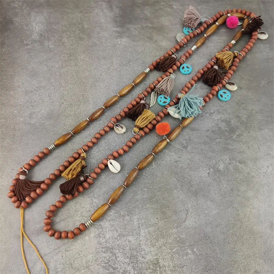 

Boho Pom Brown Wood Beaded Phone Neck Lanyard For Keys Cell Phone Mobile Tassel Belt Hang Chain Key ID PASS Card Keychian Straps
