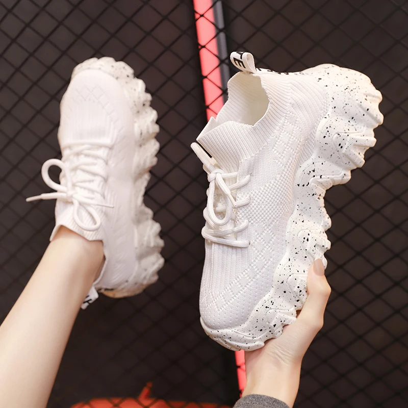 

Black White Red Platform Sneakers Women Casual Sock Sneakers Breathable Thick Sole Knit Sneakers Walking Shoes Chunky Trainers