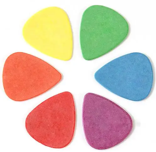 Delrin гитары выбирает много цветов и толщины Plectrum В медиаторы для гитары от 0,5 мм до 1,14 мм толщина