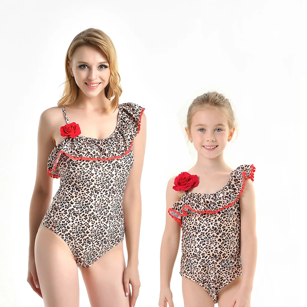 

Off Shoulder Leopard Swimsuits Mother Daughter Swimwear Floral Ruffled Mommy and Me Matching Bath Suits Clothes Family Bikini