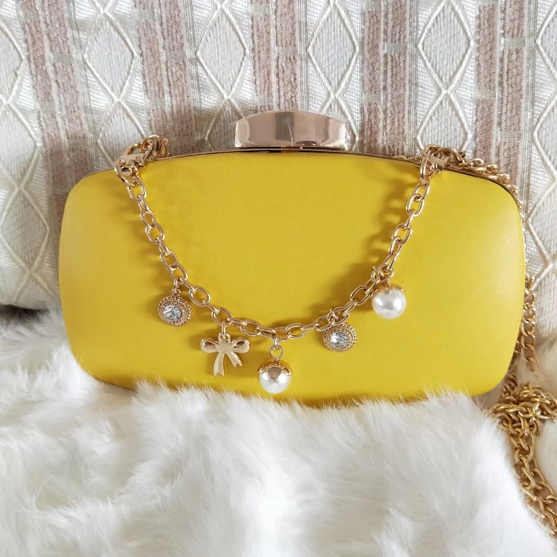 Catena Decorativa Per Borsa 30 Cm In Oro Con Charm Fiore Smaltato, Ideale Per Tracolla E Personalizzazione Borse