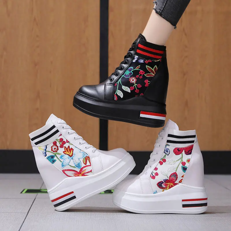 

10cm Martens shoes Fashion Ins Spring and Autumn Single Ultra-High Heel Slimming Small White Short Platform Muffin Women's shoes