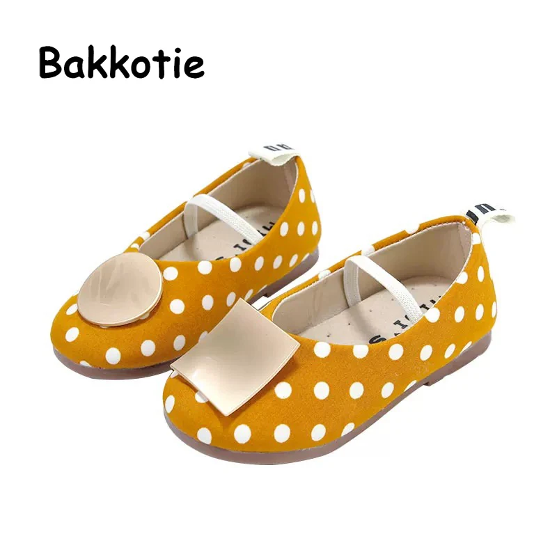 Bakkotie/Новинка года; детская обувь из искусственной кожи черного цвета; модная Осенняя обувь для маленьких девочек в горошек; Туфли Mary Jane на плоской подошве; милые мягкие модельные туфли для малышей