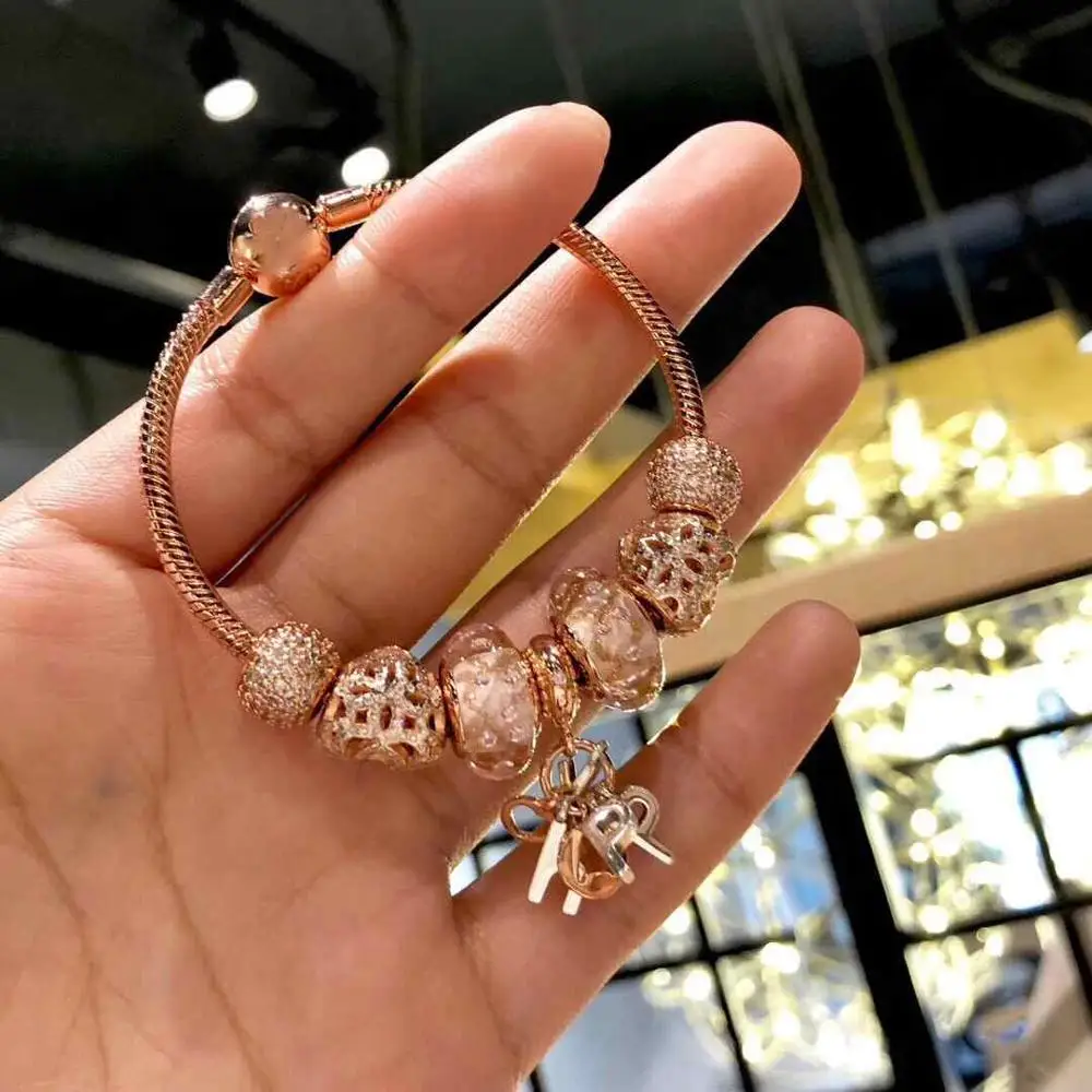 

Kaliyah Store High Quality 1:1 100% 925 Pure Silver Niche Design Rose Gold Heart Clasp Beads Bracelet Free Postage Free