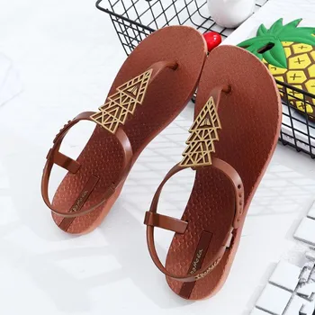 

2020 Herringbone Sandals Women Summer Flip Flat Simple Rome Sandals Beach Vacation Non-slip Soft Sandals ladies Women shoes
