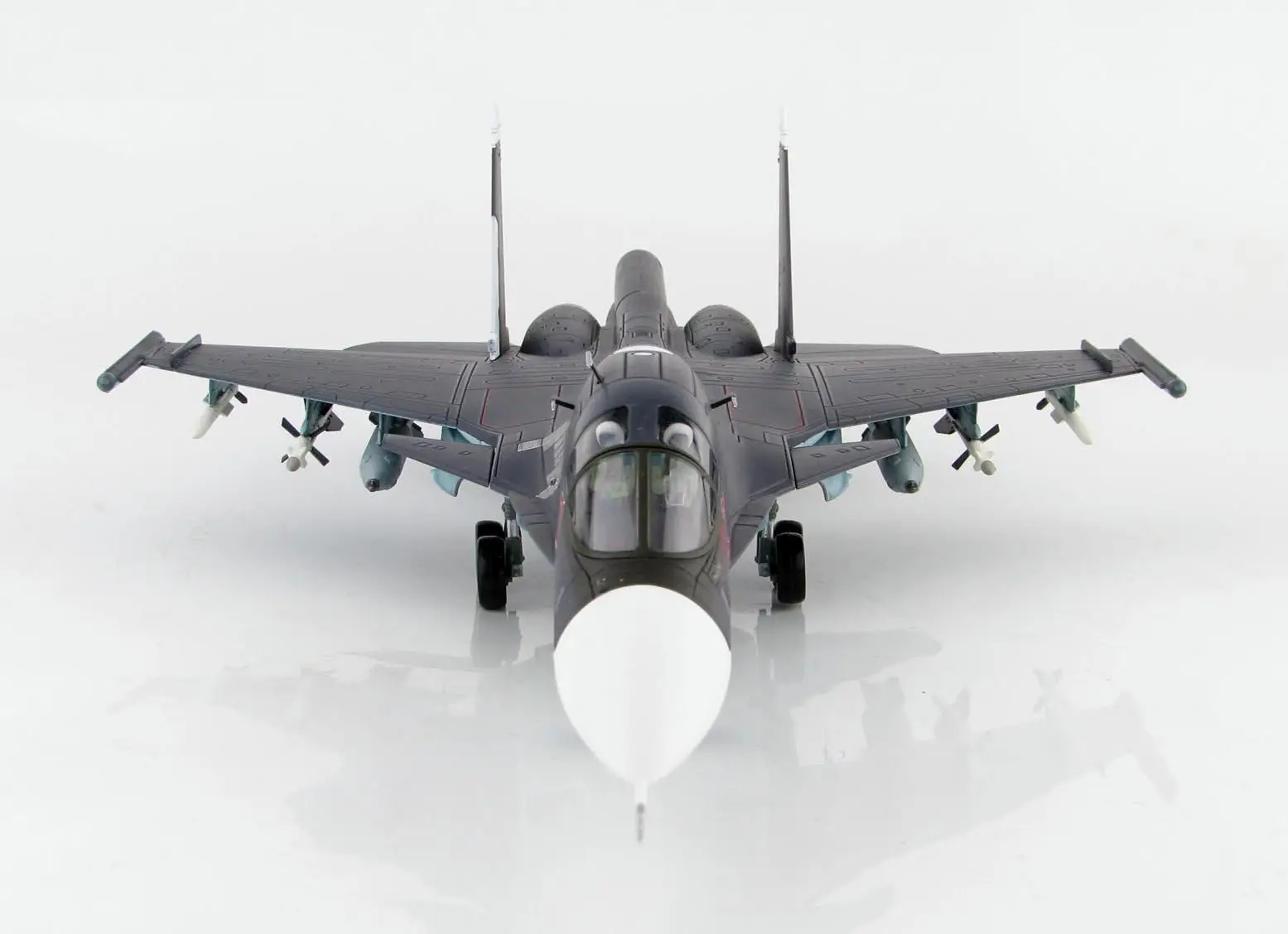 HOBBY MASTER Su-34 полнометражный истребитель бомбардировщик красный 21 ВВС России 1/72 литой самолет модель самолета