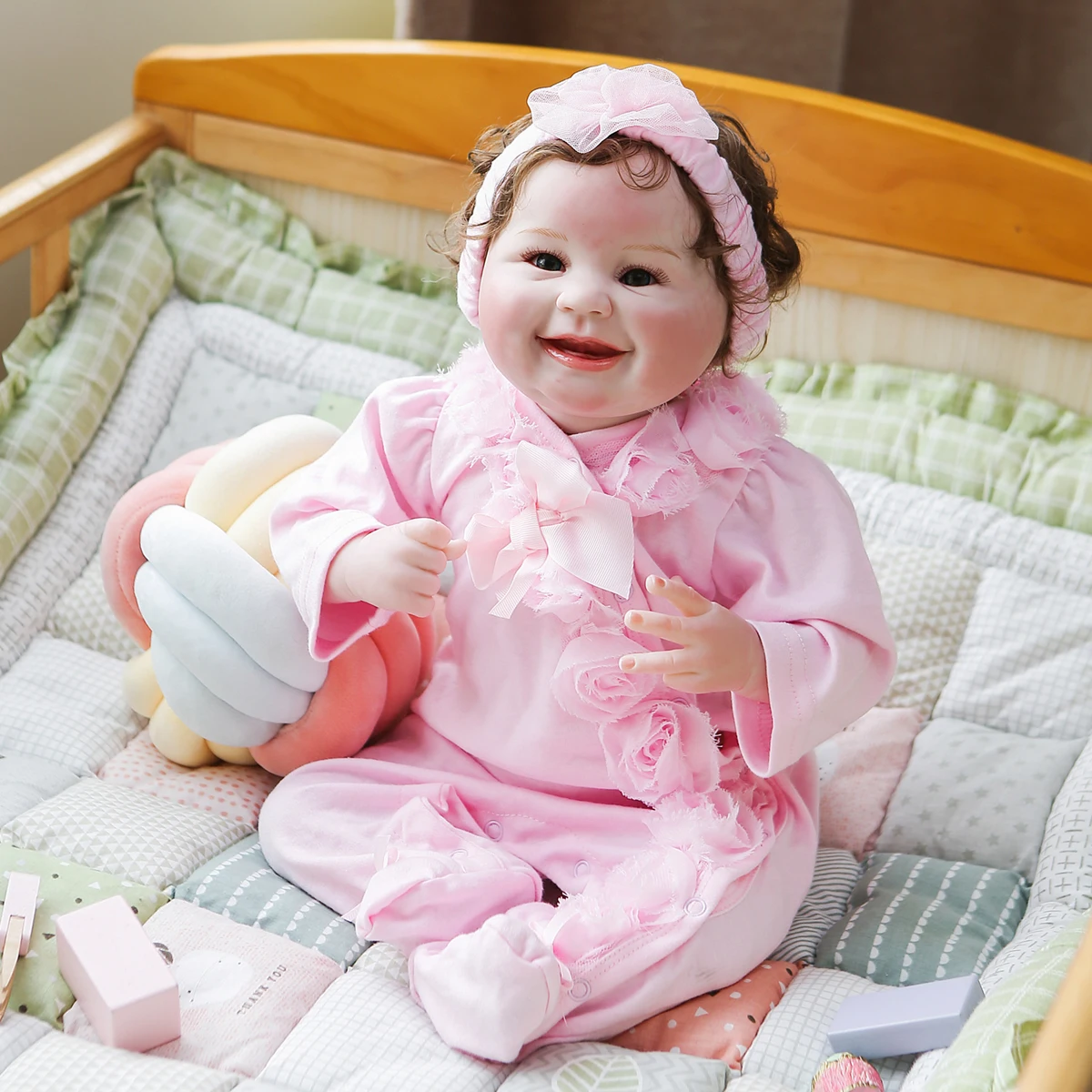 

22 inch Reborn baby doll pink girl newborn silicone doll bebe reborn realista bonecas children gift detail painted