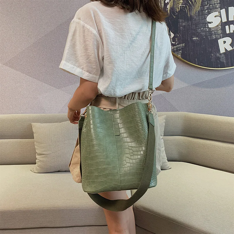 

JIULIN Women's high-capacity shoulder bag new 2019 popular broadband messenger bag Joker ins Tote bag