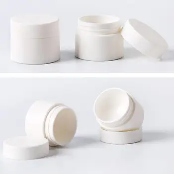 

2019 New Refillable Bottles Plastic Empty Makeup Jar Pot Mini Portable Empty Makeup Face Cream Lip Balm Bottle