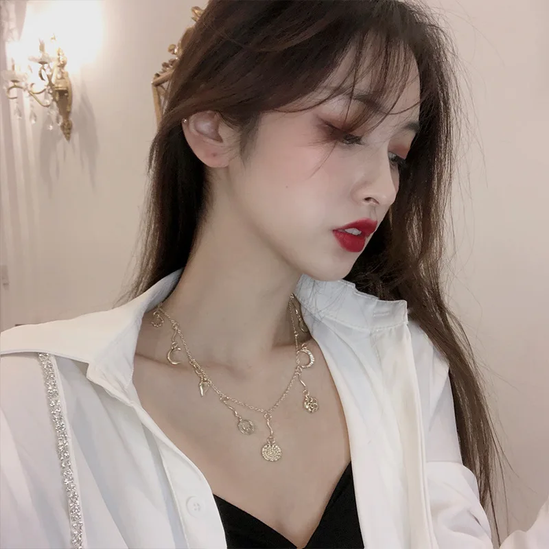 

2019 New Style Long Sweater Chain Ornament Baroque Retro Online Celebrity Elegant Necklace Women's Fashion Choker