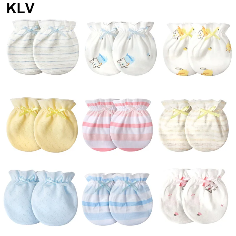 born baby gloves