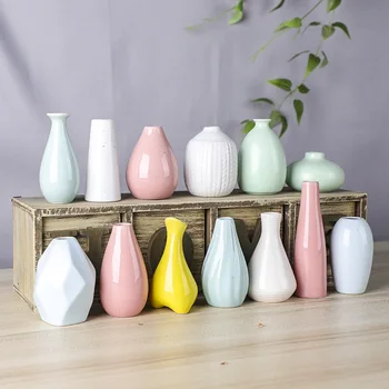 

4 Pieces/Set Simple Simple Small Ceramic Vase Fresh Hydroponic Plant Flower Style Porcelain Balcony Window Decoration