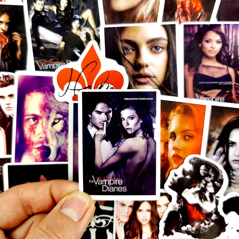 50PCS/set American TV series The Vampire Diaries character