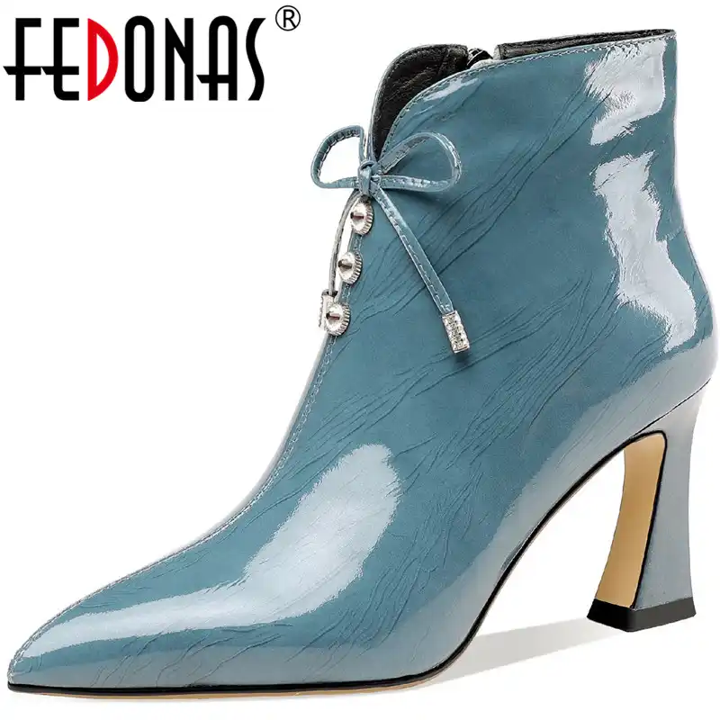 Fedonasファッションshioes女性ラインストーン蝶ノット本革のアンクルブーツサイドジッパー結婚式のブーツブーツ アンクルブーツ Aliexpress