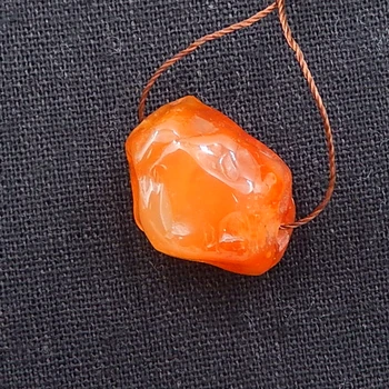 

Natural Semiprecious stone jewelry,Red Agate Fashion Pendant Bead 23x16x11mm，7.6g