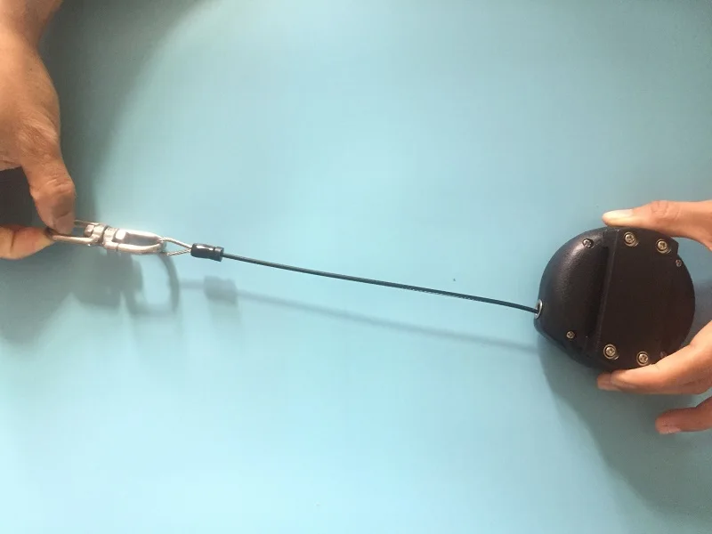 stainless_steel_cable_retractable_security_tether