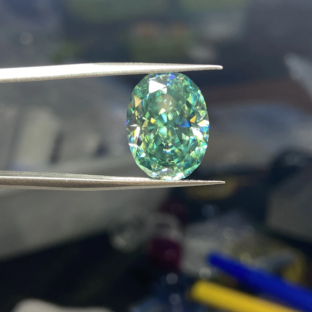 Meisidian  8x10mm 4 Karat Oval Green Iced Crushed Cut Moissanite Loose Gemstone Diamond