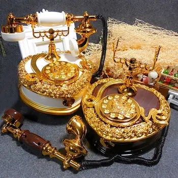 

Lover Wedding Home decor Music Box Classical Red Telephone Figurine Desktop Jewelry Box Luxurious Gift High Quality Music Box