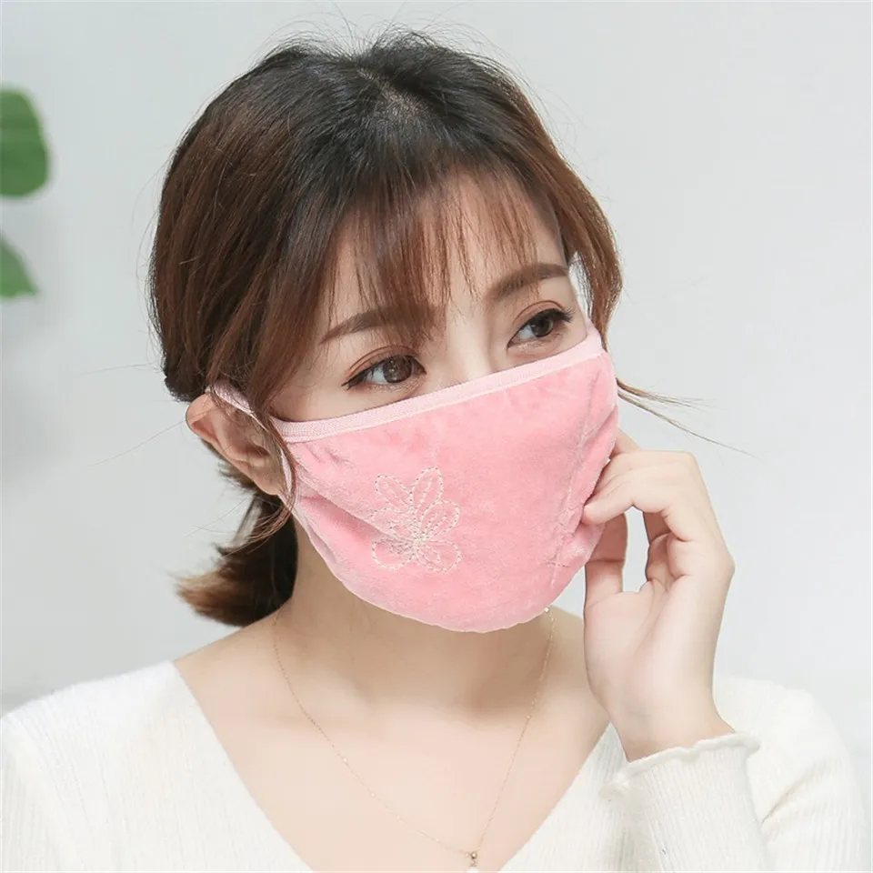 Cartoon Cat Pattern Mask Female Face Mask Cute Cotton Mouth Anti-dust Pollution Masks Winter Outdoor Warm Masker For Girls