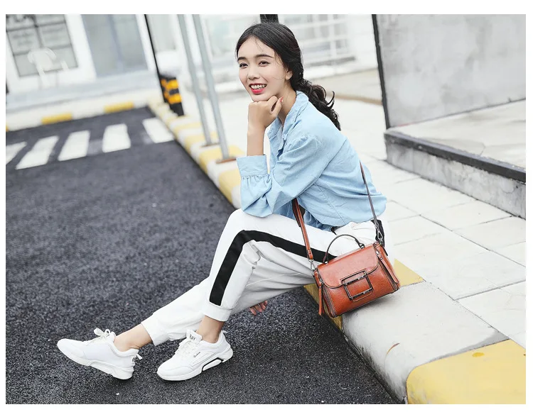 iqh Quality Womens Soft Oil Leather Handbags Female Vintage Crossbody bags for Women 2019 Black Tassel Shoulder Tote Lady Purse (7)