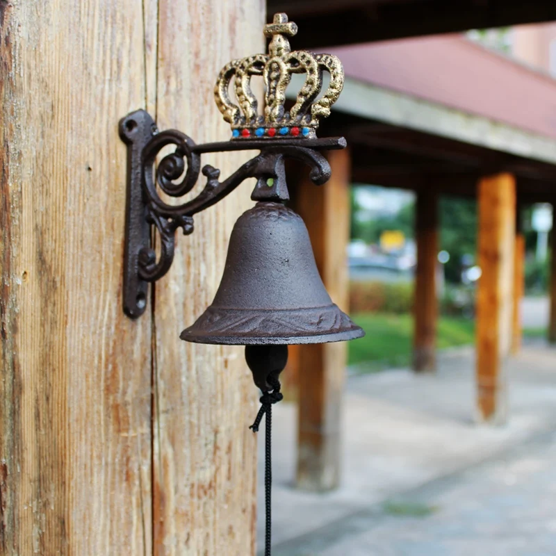 

JD Cast Iron Crafts Wrought Iron Ornaments Retro Garden Decoration Hand Bell European Style Door Bell Crown Wind Chimes