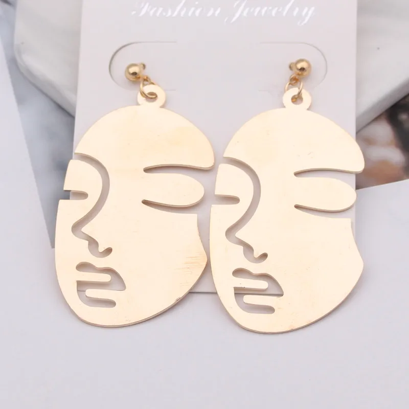 

EK420 Abstract Hollow Out Big Face Dangle Earrings 2019 Retro Metal Alloy Fashion Statement Earrings Girls Earrings Female Gift