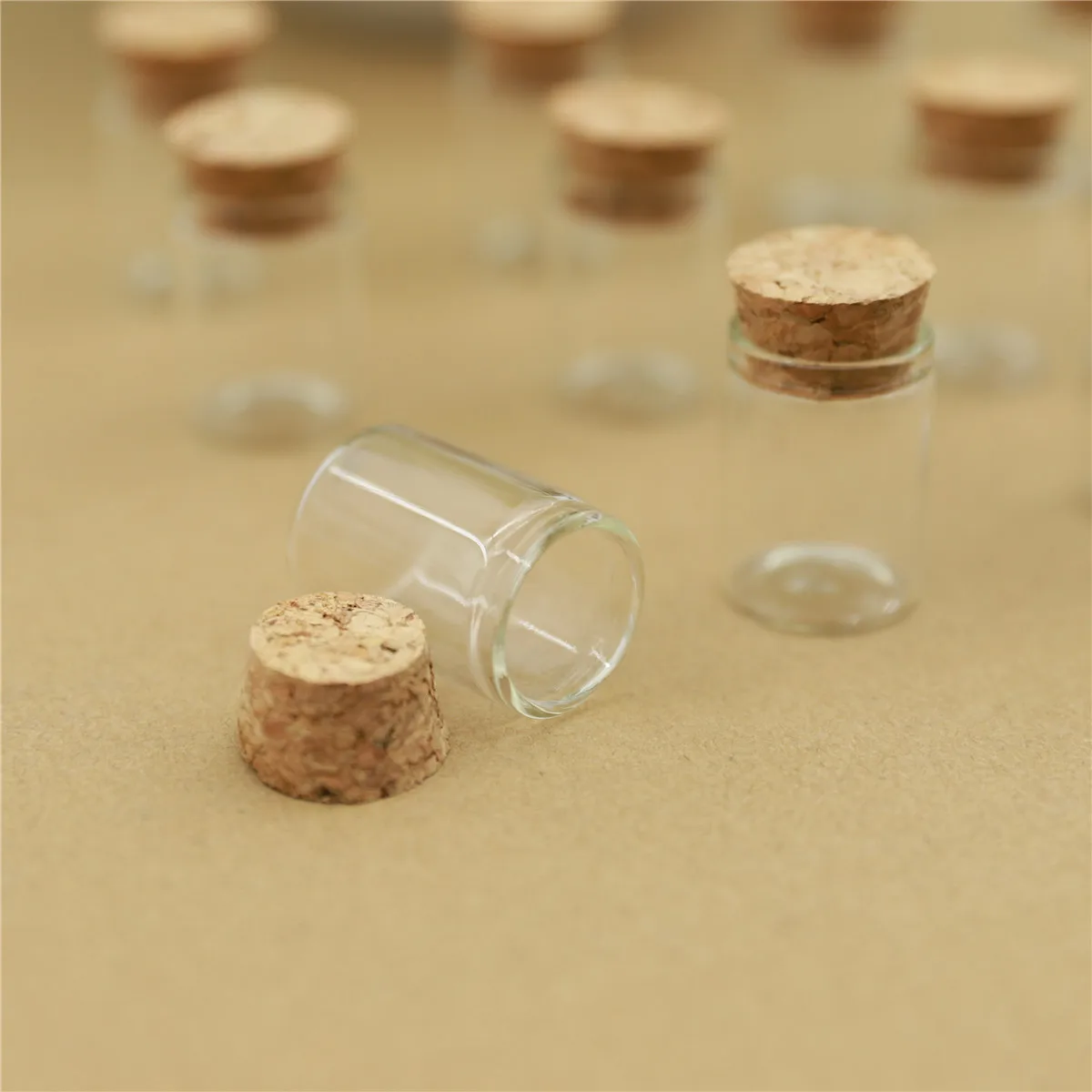 50pcs/lot 22*30mm 5ml Small Glass Vial Bottle Test Tube Cork Stopper Mini Bottle Container Jars Tiny glass