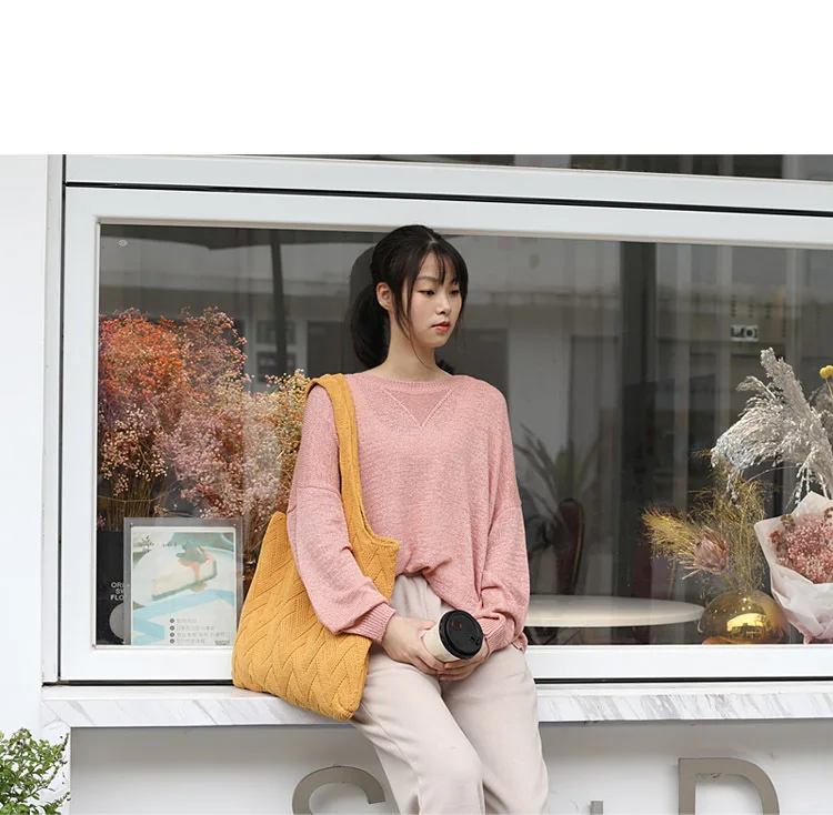 12113438290_901865465