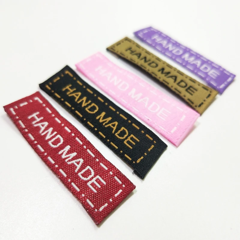 FreeShipping100pcsMixDIYHandMadeLetterFabricLabelsSewingAccessoriesCottonMainLabelsForT shirtBabyLothingClothingLabel4.5X1.5CM|fabric labels|label