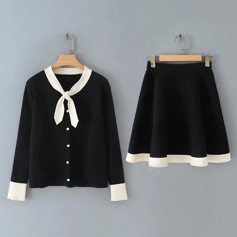 

Europe And America Tide Goods 2019 Autumn WOMEN'S Dress New Style Elegant Bow Contrast Color Pearl Single Breasted Fashion Set