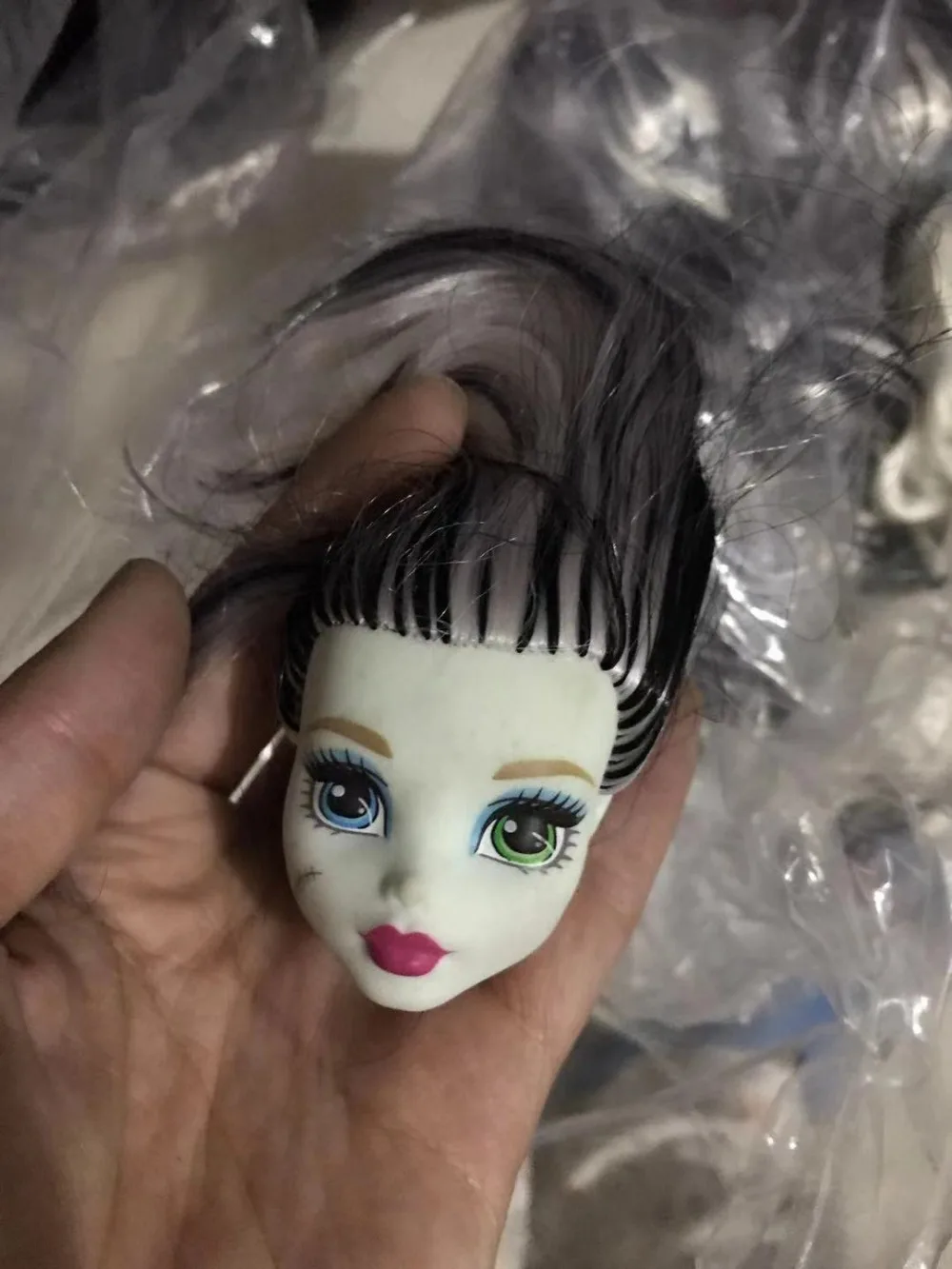 monster-doll-head (4)