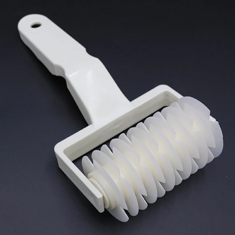 Kitchen Plastic Pull Net Pizza Knife Wheel Pasta Lattice Roller Cutter Dough Biscuit Pie Baking Tool Cutter Kitchen Accessories