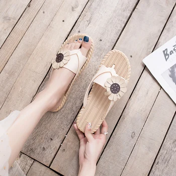 

Soft Thick Bottom Non-slip Women Slippers Flip-flops Female House Slippers Women Shoes Summer Fashion Beach Shoes Flower Slides