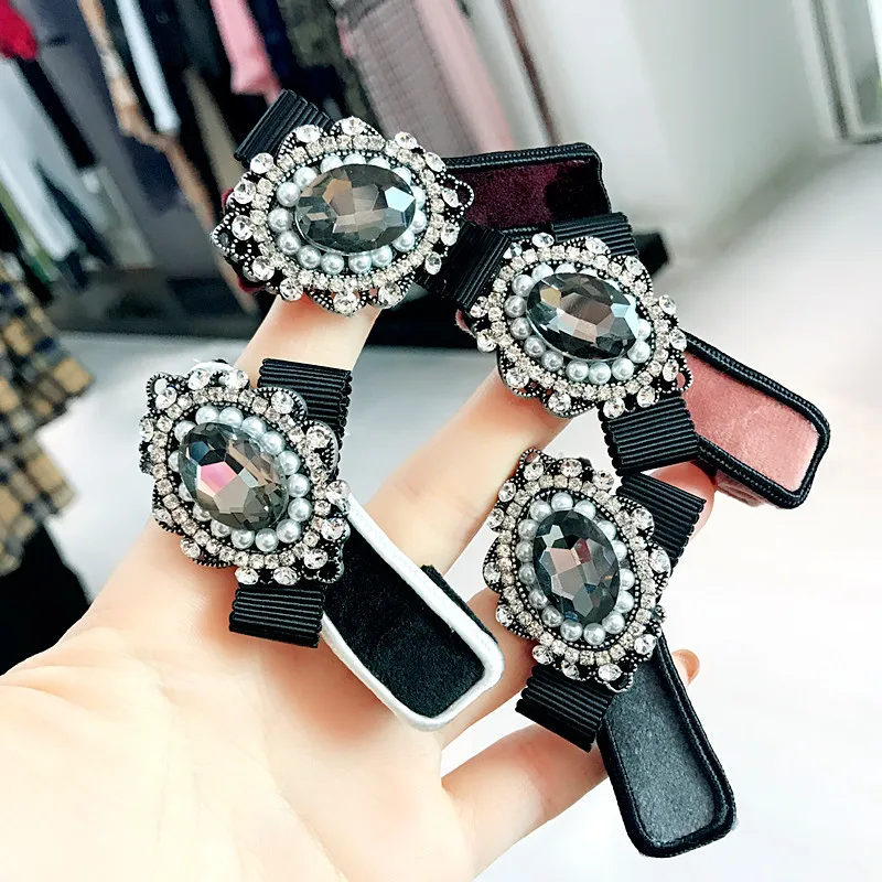 

Korea Retro High Grade Velvet Big Gemstone Crystal Side Bangs Clip Hair Accessories Rim Hair Clips For Girls Hairpin Hair Bows