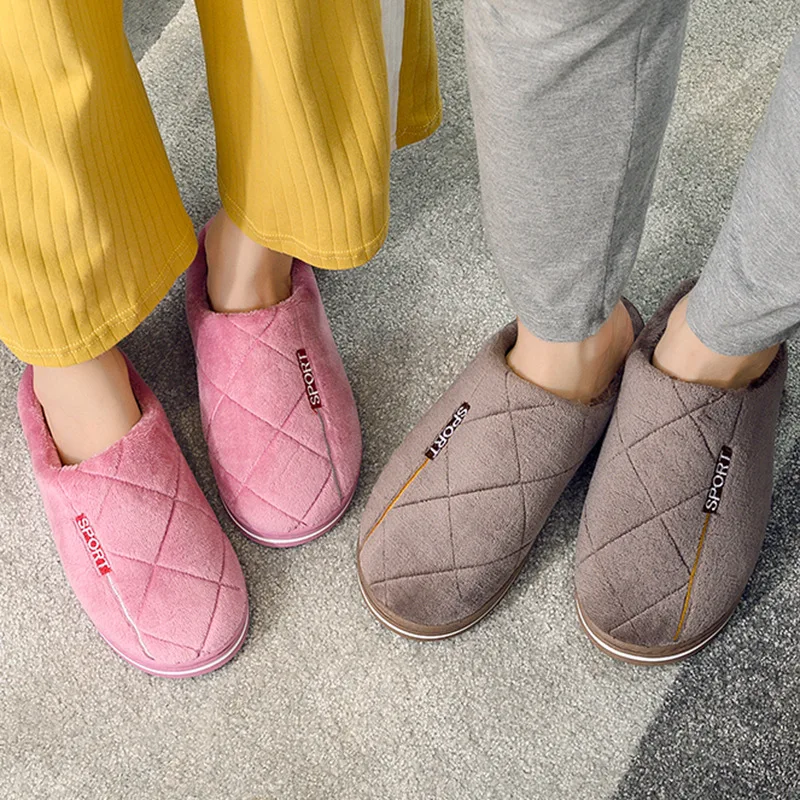 

Cotton Slippers Thick-soled Anti-skid Couples Household Warm Womens Shoes Indoor Soft Bottom At Home Warm Winter Shoes 2019 new