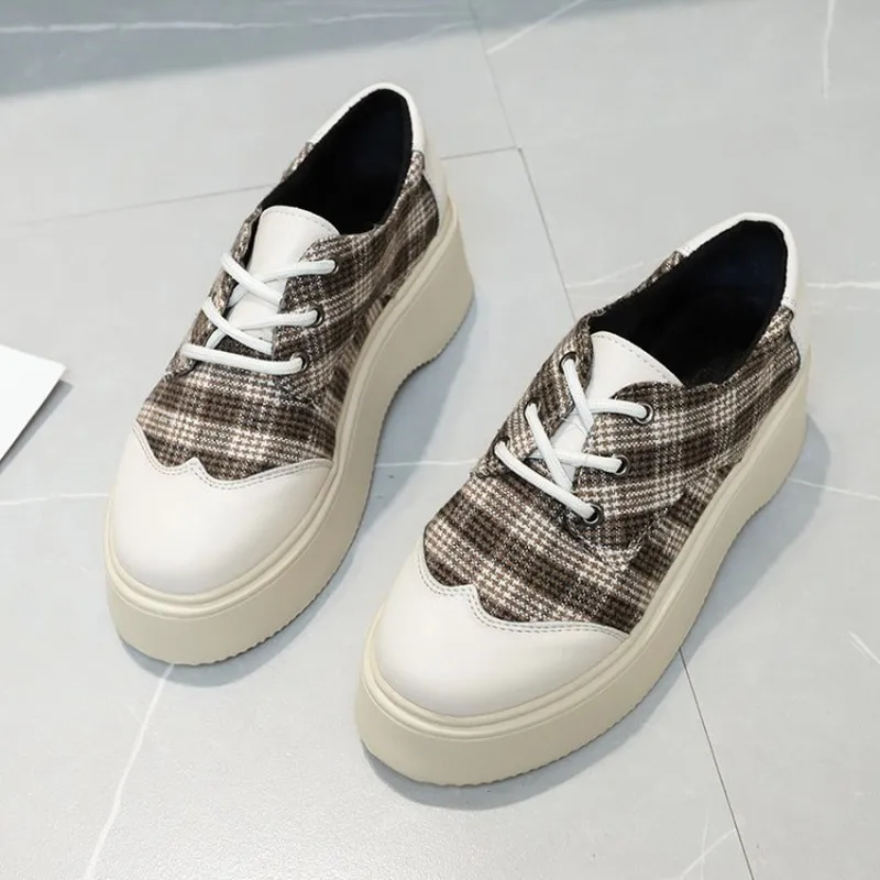 

New Rubber Bottom Shoes Woman Platform Oxfords British Style Creepers Cut-Outs Flat Casual Women Shoes Lace Up Footwear Z15-98
